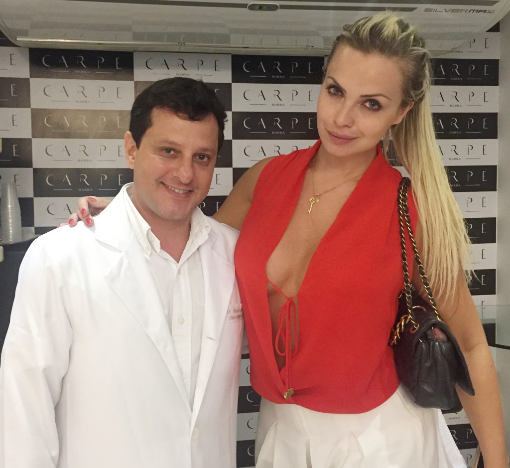 O atributo alt desta imagem está vazio. O nome do arquivo é Veridiana-Freitas-1024x939.jpg